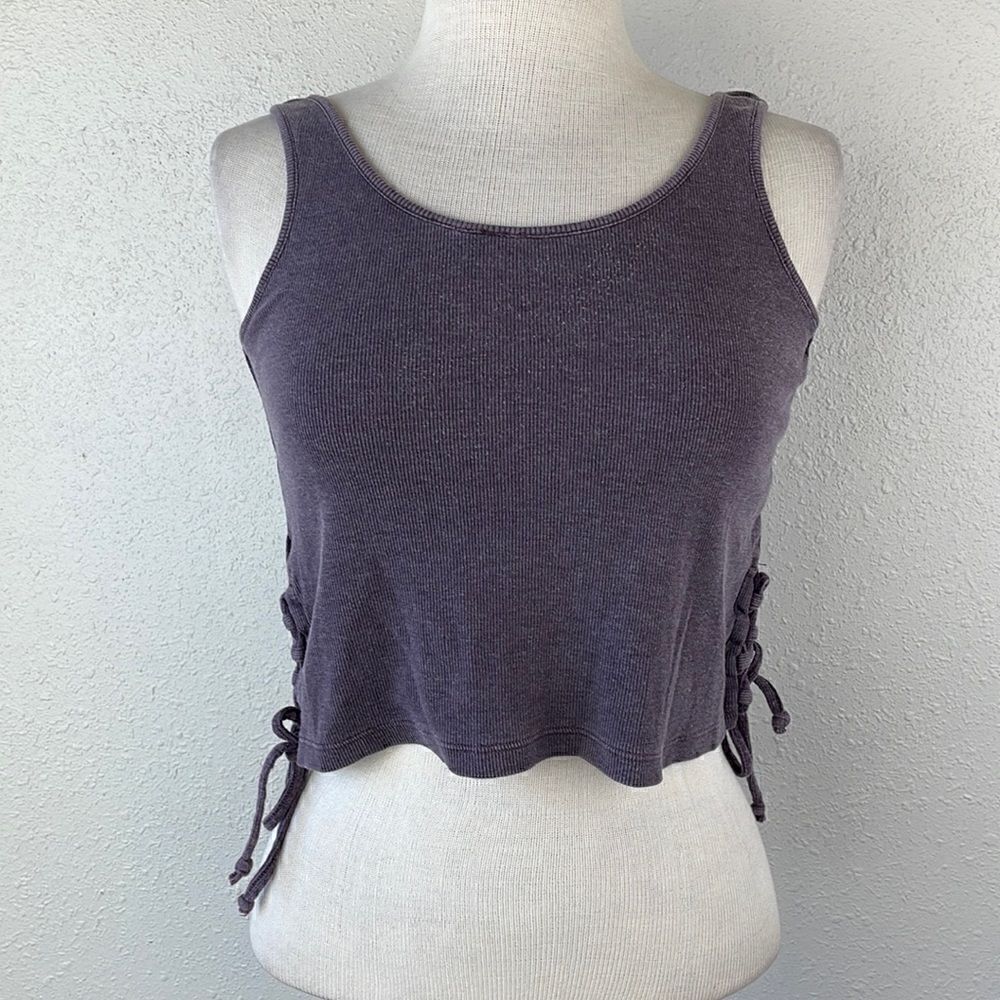 Wild Pearl Cropped Tank Top Size M EUC